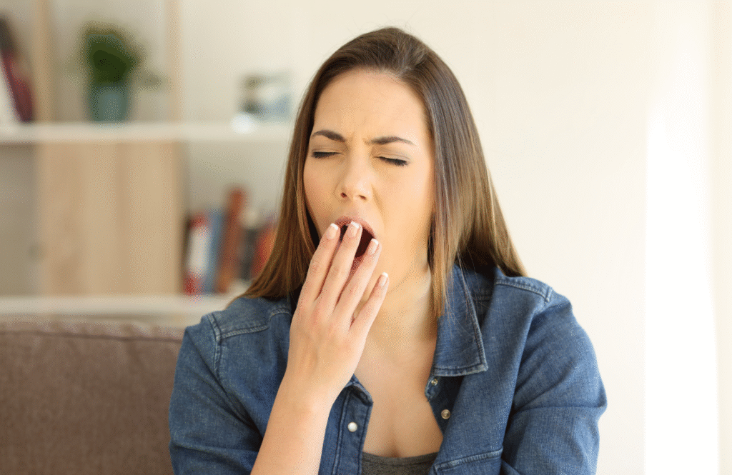 Penyebab Seseorang Mudah Mengantuk dan Lelah